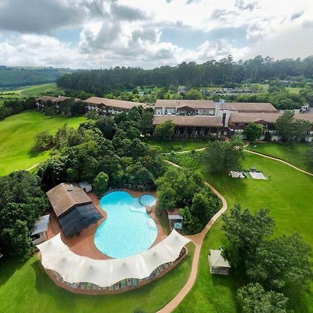 Drakensberg Sun Resort Cathkin Park エクステリア 写真
