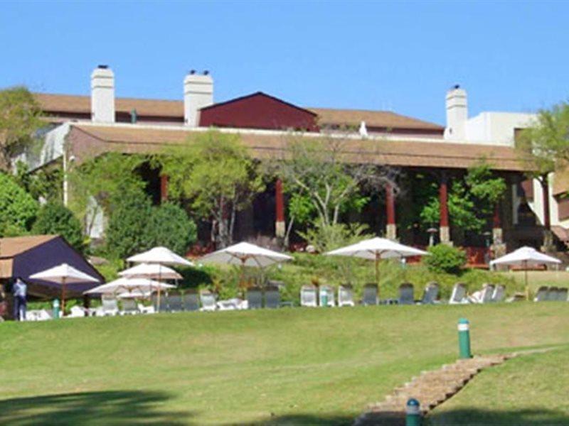 Drakensberg Sun Resort Cathkin Park エクステリア 写真