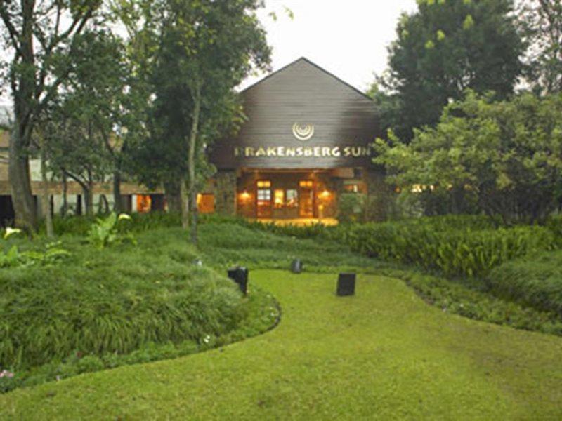 Drakensberg Sun Resort Cathkin Park エクステリア 写真